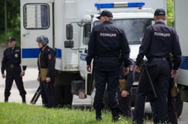 Глава "ЕРСМ Сибири" при задержании пытался сбежать через крышу дома