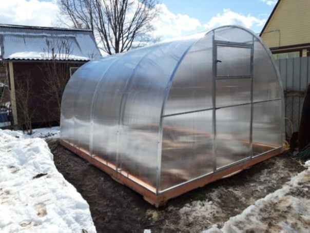 Тепло круглый год: эффективные системы отопления для вашей теплицы