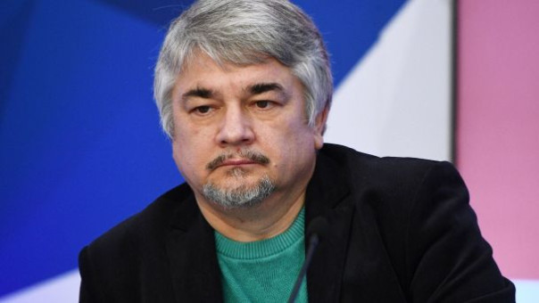 Ростислав Ищенко: стратегическое партнерство Армении и США, встреча Путина и Трампа, продвижение на Украине, Пресс-конференция Лаврова