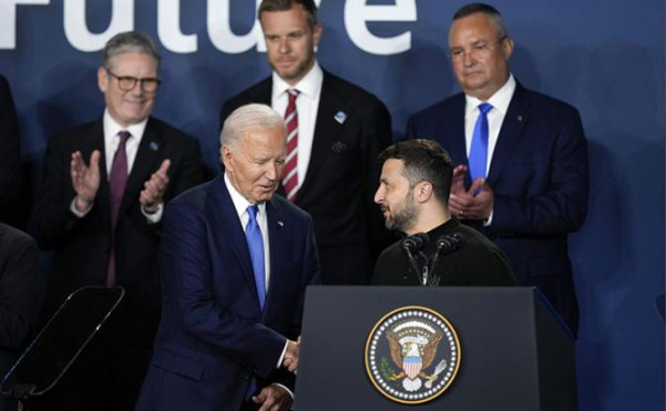 Переживут ли Байден, Трамп и Харрис «проклятие Зеленского»?