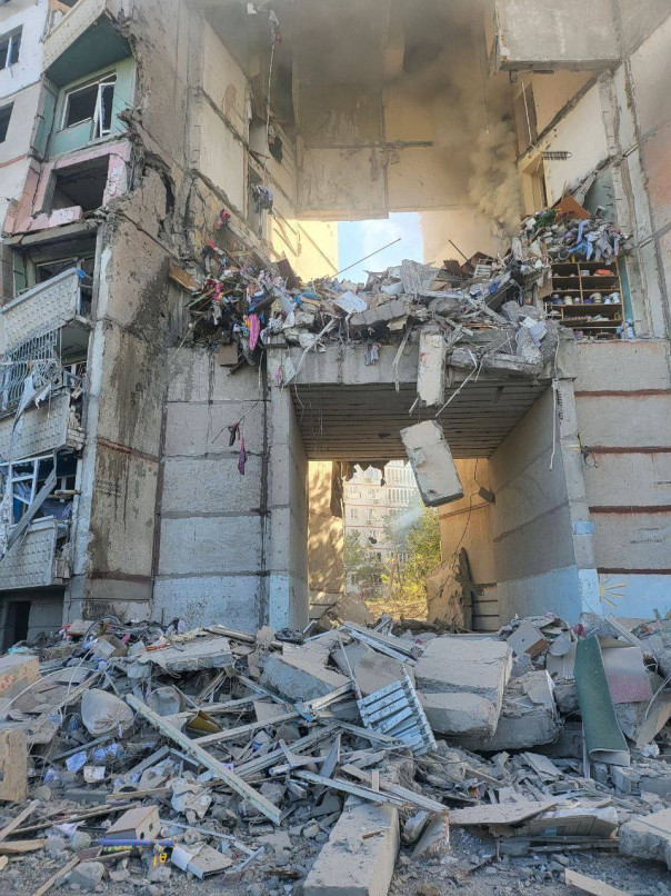 ВС РФ "сбросили 7 КАБов на Харьков"— рассказал Начальник харьковских полицаев Тимошко.