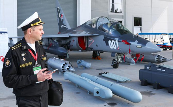 Як-130 — легкий штурмовик? Белорусы и бирманцы идею успешно реализовали, МО России пока не спешит
