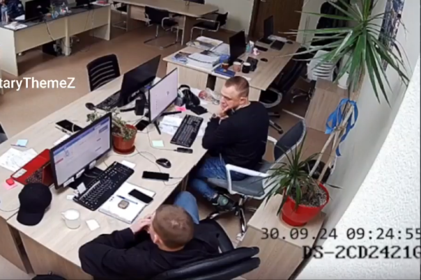 Просроченный поздравил "щеневмерликов" с Днём воссоединения новых регионов с Россией!