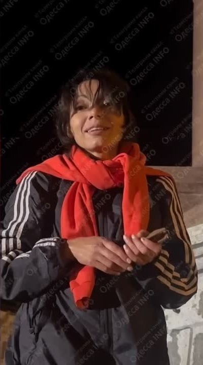 Славяне, переходите на сторону России! - поднявшая флаг РФ в Одессе смелая женщина обратилась к ВСУ на допросе