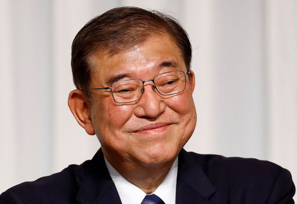 В Японии точат самурайские мечи