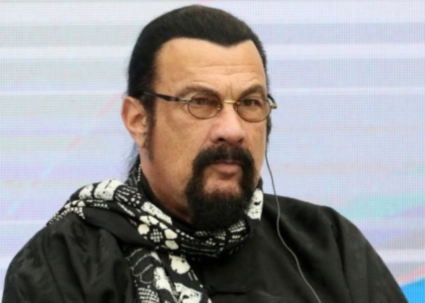 Актер Стивен Сигал назвал себя русским