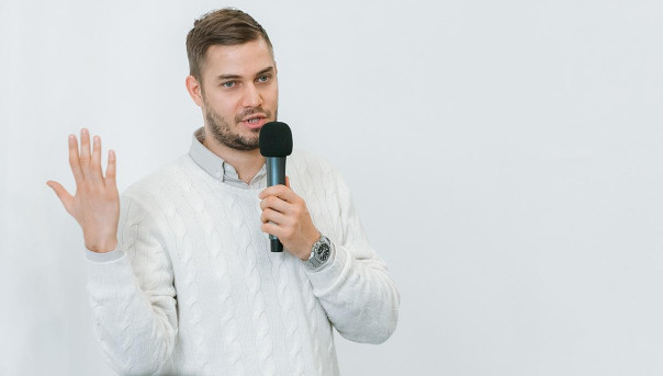 Антонов такой Антонов, о повышении учëтной ставки