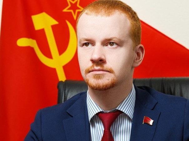 Депутат прокомментировал "видео с проституткой" в кабинете Госдумы