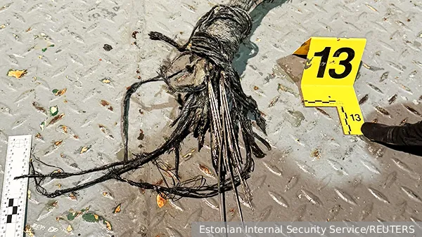 В Латвии сообщили о повреждении подводного оптоволоконного кабеля со Швецией