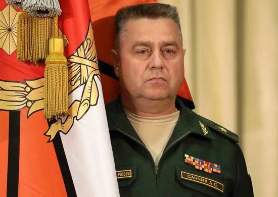 Кадровая перестановка: Командовать группировкой "Юг" будет Александр Санчик