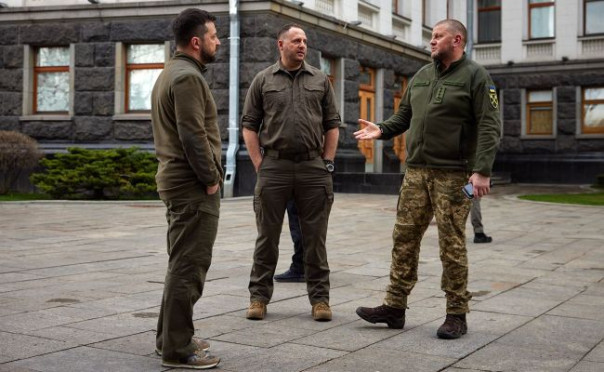 «Сдохни ты сегодня — а я завтра»: Зеленский и Ермак решили погнать на мясо ТЦКшников