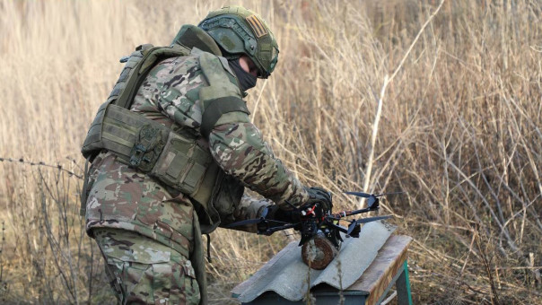 Forces News: Русские после «Орешника» начали испытывать летающий огнемет, он похож на дракона