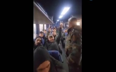 Российские военные спасли заблокированных курсантов и офицеров военной академии им. Асада в Алеппо