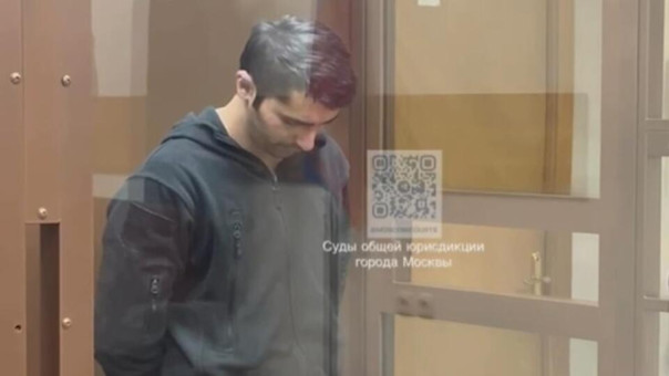 Суд приговорил к 7 годам колонии стримера, растоптавшего христианский крест