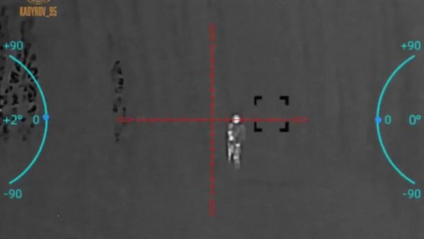 Кадры "дуэли" между бойцом "Ахмата" и снайперами ГУР Украины