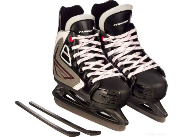 Как правильно выбирать хоккейные коньки?