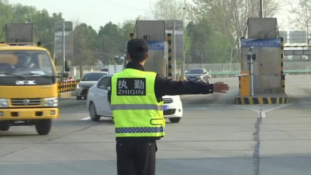 Въехавшего в детей перед школой водителя в Китае приговорили к смертной казни