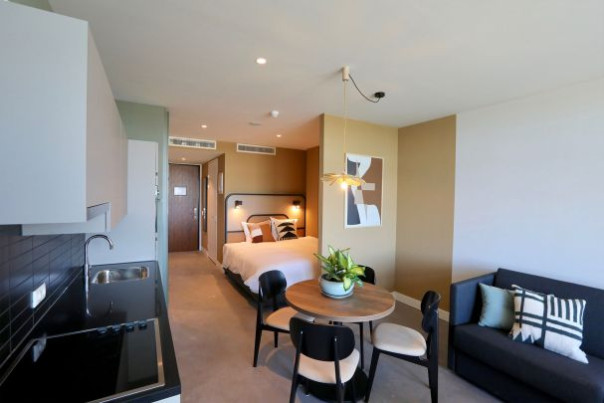 Как собственник апартаментов может получить прибыль?