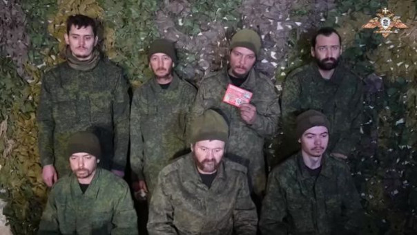 ВС РФ взяли в плен семерых сдавшихся бойцов ВСУ в районе Дзержинска