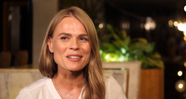 «Слава Путину! Вон, курва - Украина!» — в Польше таксисты оказали украинской телеведущей «тёплый» приём