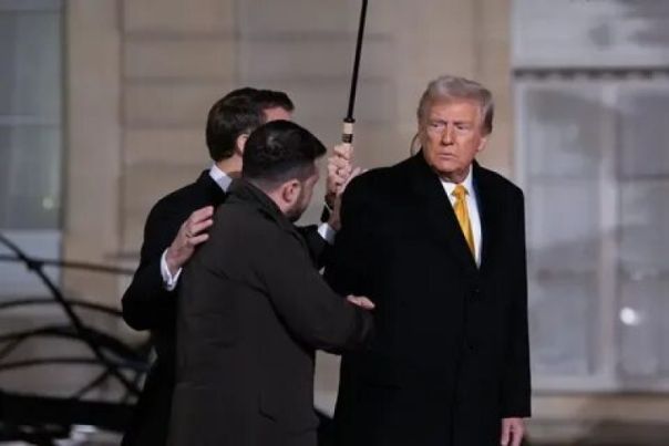 Зеленский захотел обсудить переговорный процесс с Трампом до звонка Путину