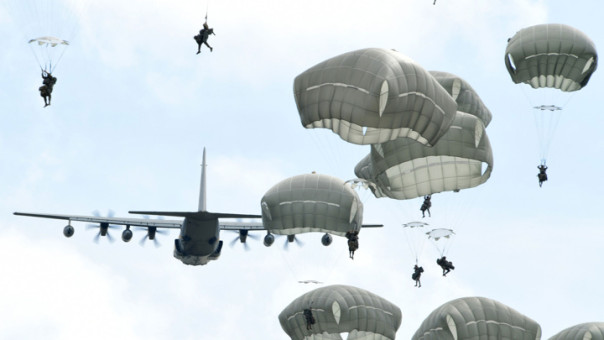 Около 10 тысяч военных НАТО примут участие в учениях Steadfast Dart