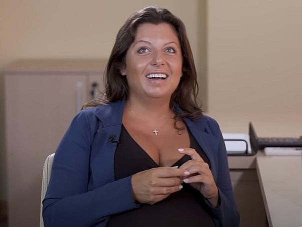 Александр Роджерс. Симоньян, развёрнуто | Пояснительная бригада выехала