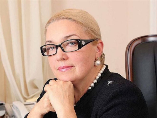 Почти на ПОЛМИЛЛИАРДА рублей мошенники развели экс-главу Корпорации развития Самарской области. Пенсионерка лишилась рекордной суммы — около ₽430 млн.