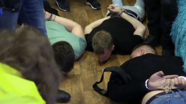 В Узбекистане накрыли три мошеннических колл-центра, обманывавших россиян