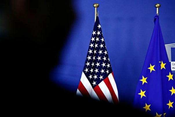 Я твой мир шатал: США играли в тарифы, Зеленский пригрел 100 млрд, Европа грустит по газу. Александр Роджерс