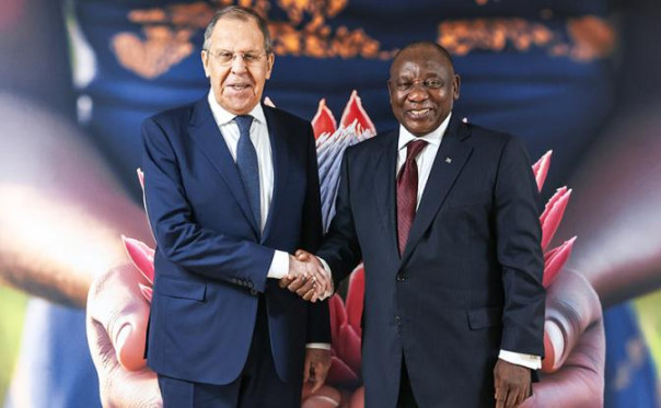 Битва за Африку: Россия против Франции, экспорт безопасности против второй волны колониализма