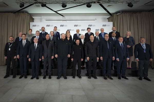 Саммит убийц в Буче: Зеленский привез гостей из ЕС на место преступления киевского режима