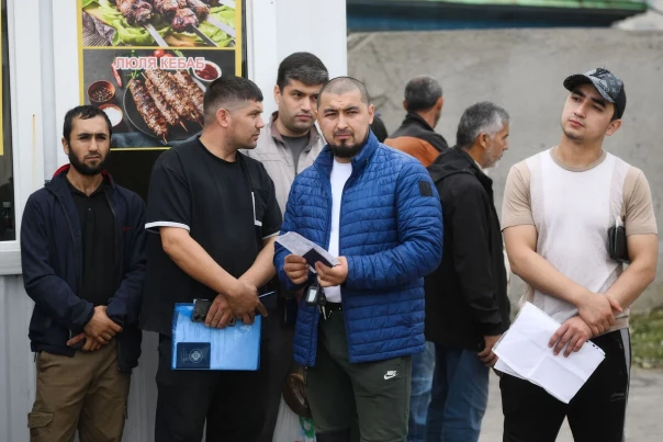 Трое мигрантов получили в ДНР рекордный 50-летний запрет на въезд в Россию