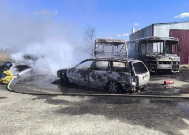 Взрывы в Запорожье и атака на Верховную раду. Проблемы ВСУ в Часов Яре. Париж и Лондон меняют подход по миротворцам — Горячая сводка 22 марта 2025