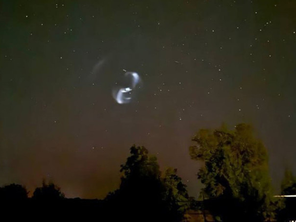 Неопознанный дымящийся объект упал в Польше