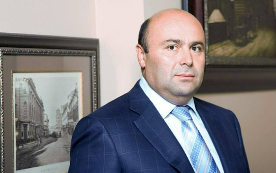 Главарь «Союза грузин в России» и экс- министр Мособласти переломал ноги своей возлюбленной, пока их дочь спала в соседней комнате