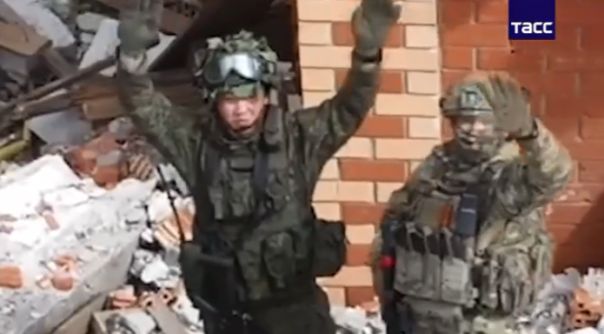 Опубликованы кадры освобождения курского приграничья военными КНДР и России