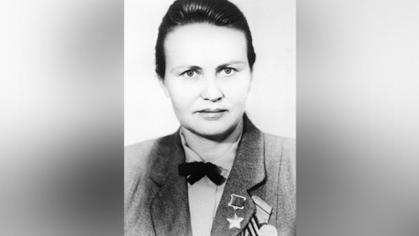 «Выдающийся подвиг»: как санинструктор Мария Байда в боях под Севастополем уничтожила отряд нацистов