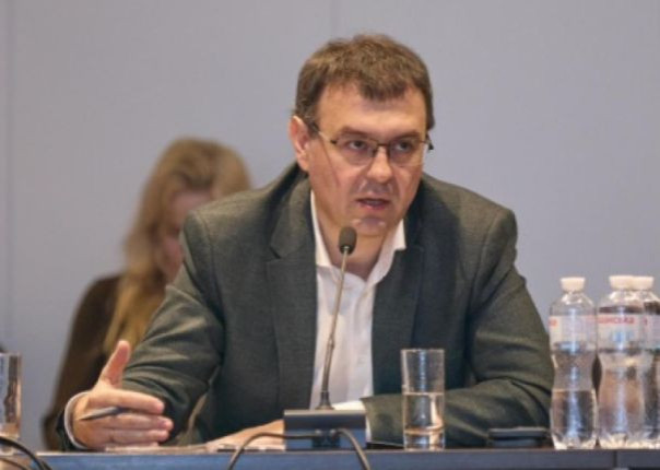 В Раде предупредили о кризисе госфинансов Украины даже при помощи Запада