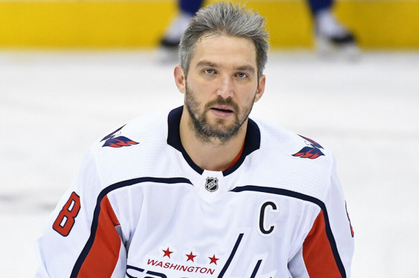 Овечкин выступил против ЛГБТ-акции* во время игры с «Флоридой»