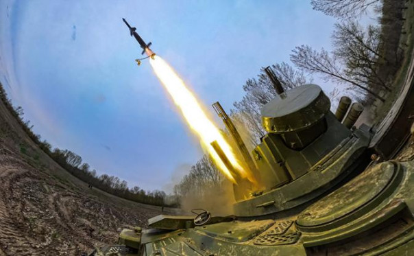 Битва за Поповку: «„Абрамсы“ — не настоящие, а вместо украинцев воюют резиновые куклы из секс-шопа»