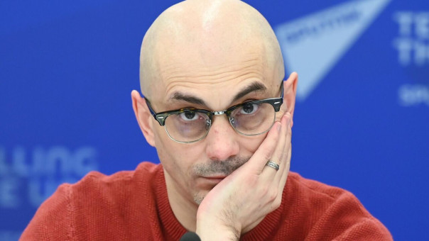 Реминисценция "Пам'ятай, чужинець, тут господар - українець!"