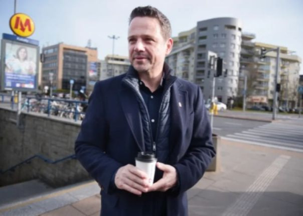 Мэр Варшавы отказался считать украинцев согражданами