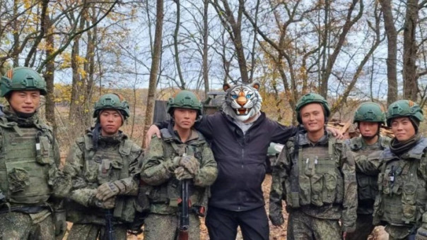 Военный блогер Рожин запечатлел бойцов из КНДР в Курской области