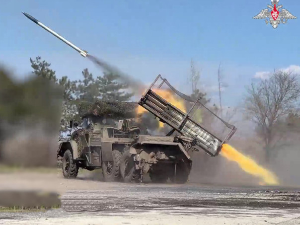 «Офицеры наблюдают Днепропетровск в бинокль»: после Курской операции у ВСУ начал рушиться фронт