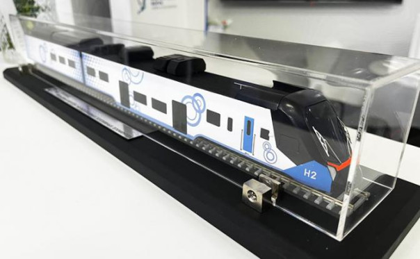 Необычные поезда испытают на пассажирах Сахалина — для москвичей чудо техники ещё не созрело