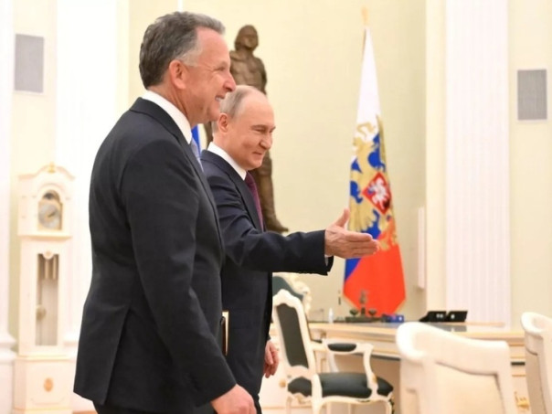 Уиткофф неожиданно охарактеризовал стены Кремля и свое в нем состояние