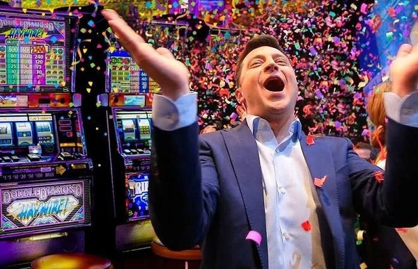 Дубинский раскрыл схему Зеленского по отмыванию и выводу денег с Украины