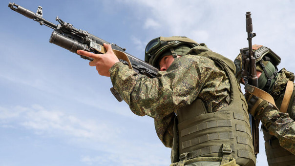 Минобороны РФ опубликовало кадры освобождения Котляровки в ДНР