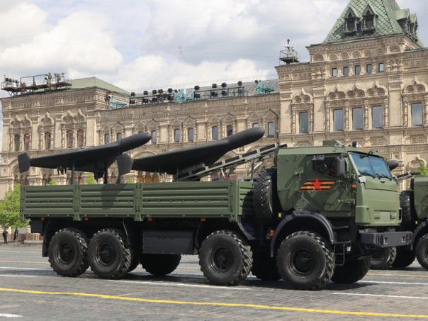 Горят аэродромы и порты: российские беспилотники возвращают «должок»